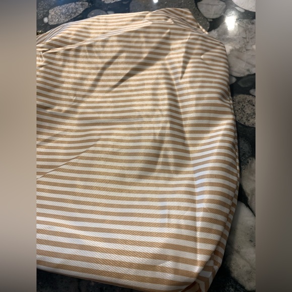 KATE SPADE in new condition - Picture 12 of 16